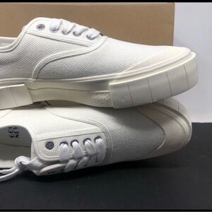 Good News London white sneaker
